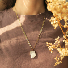 Charger l'image dans la galerie, Collier Essence pure ~ Création unique
