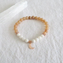 Charger l&#39;image dans la galerie, Bracelet Lune d&#39;automne ~ Création unique
