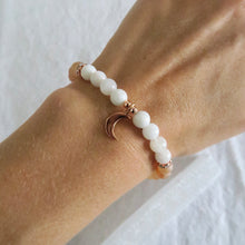Charger l&#39;image dans la galerie, Bracelet Lune d&#39;automne ~ Création unique
