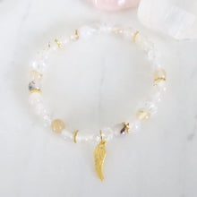 Charger l&#39;image dans la galerie, Bracelet Plume d’ange
