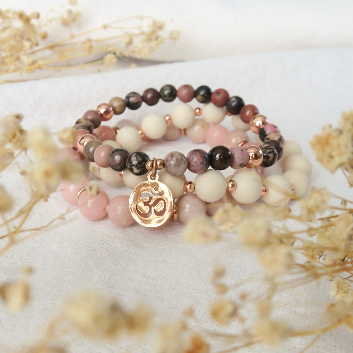 Ensemble de bracelets Om
