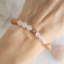 Charger l&#39;image dans la galerie, Bracelet Éclat floral ~ Création unique
