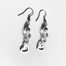 Load image into Gallery viewer, Passion earrings
