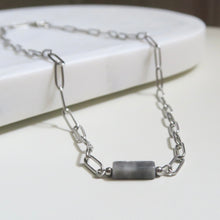 Load image into Gallery viewer, Present moment necklace
