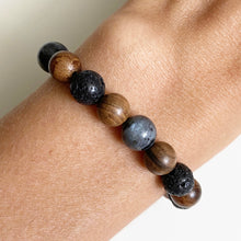 Load image into Gallery viewer, Like Dad child bracelet
